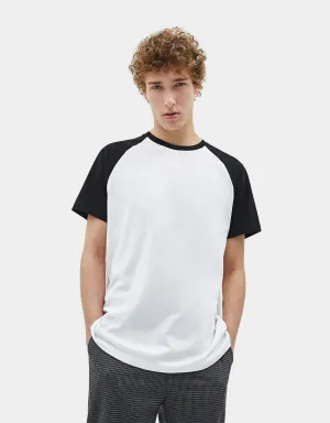 Raglan baseball-style T-shirt